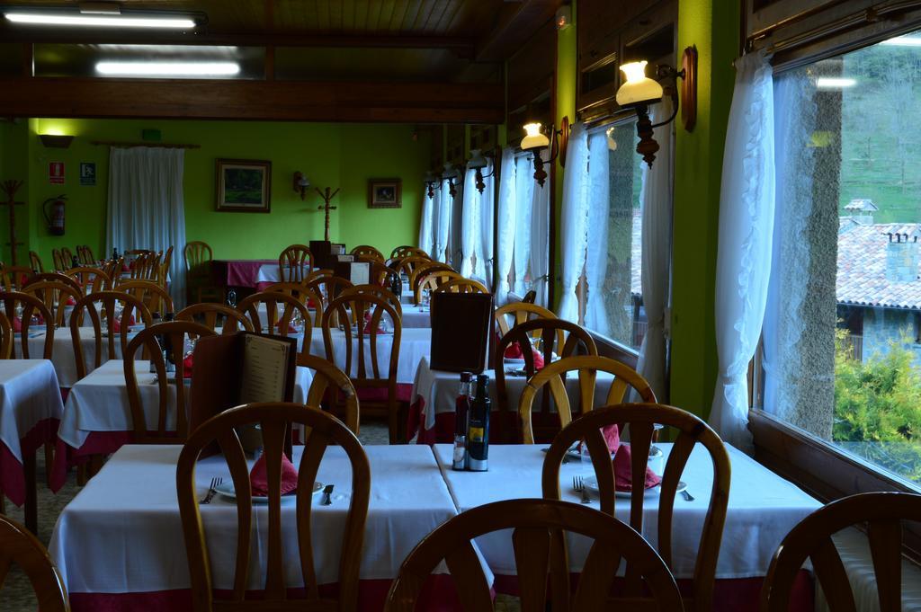 Hostal L'Escon Llanars Esterno foto