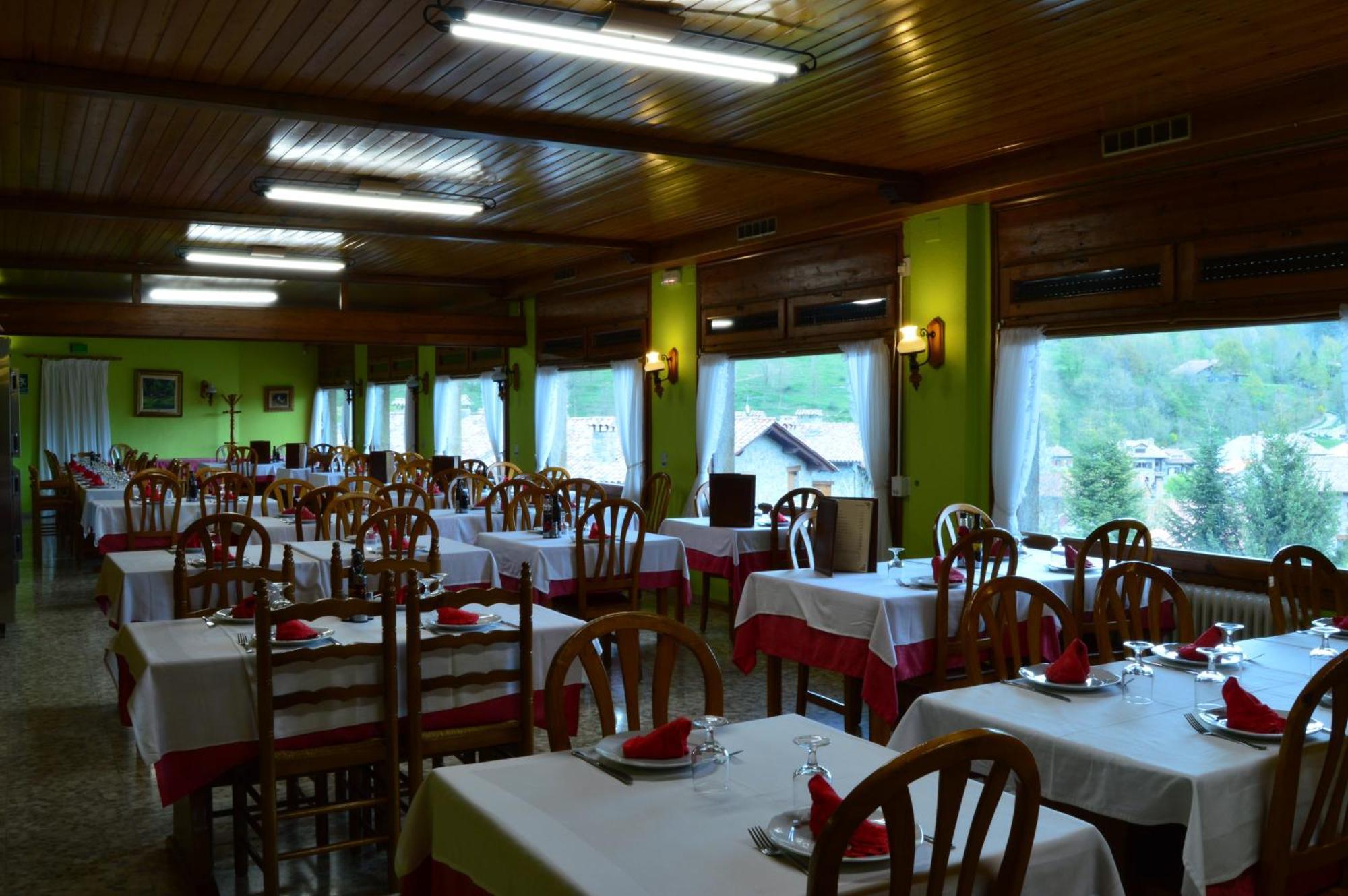 Hostal L'Escon Llanars Esterno foto