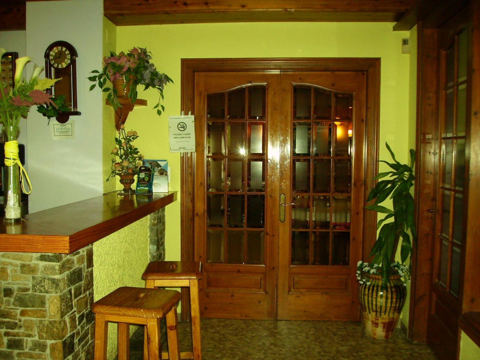 Hostal L'Escon Llanars Esterno foto
