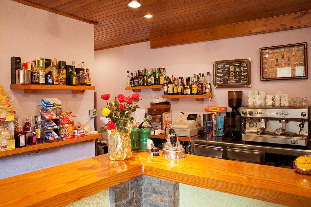 Hostal L'Escon Llanars Esterno foto